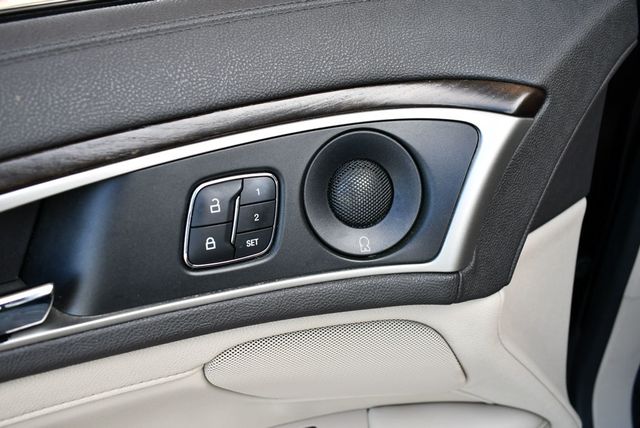 2020 Lincoln MKZ Hybrid Reserve FWD Sedan W/Equipment Group 500A - 22898589 - 11