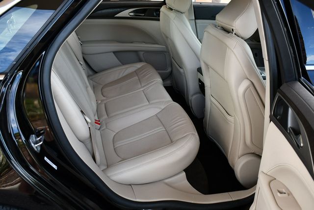 2020 Lincoln MKZ Hybrid Reserve FWD Sedan W/Equipment Group 500A - 22898589 - 17