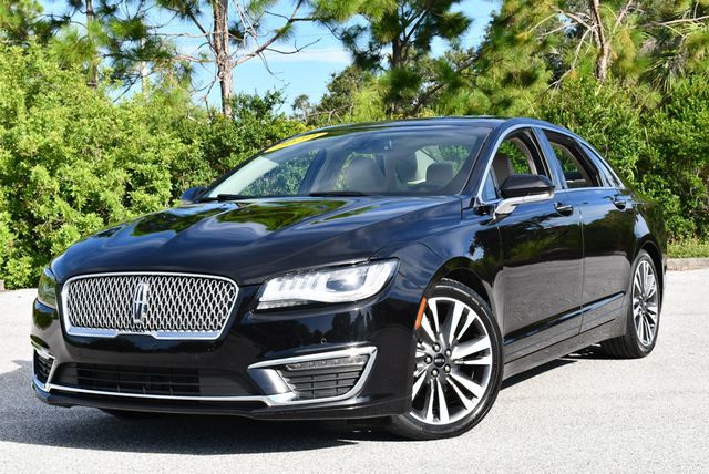 2020 Lincoln MKZ Hybrid Reserve FWD Sedan W/Equipment Group 500A - 22898589 - 19