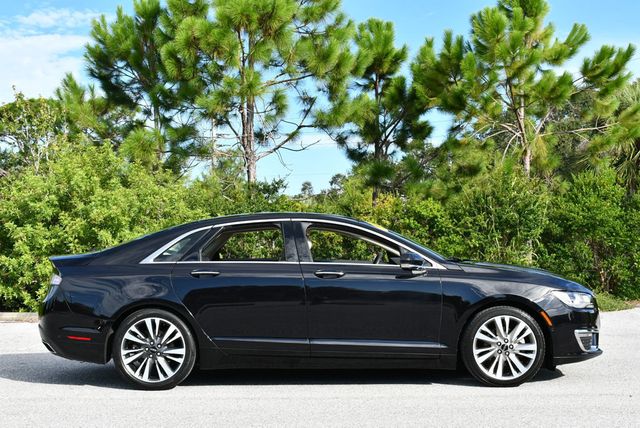 2020 Lincoln MKZ Hybrid Reserve FWD Sedan W/Equipment Group 500A - 22898589 - 30