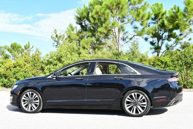 2020 Lincoln MKZ Hybrid Reserve FWD Sedan W/Equipment Group 500A - 22898589 - 3