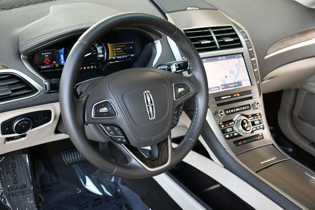 2020 Lincoln MKZ Hybrid Reserve FWD Sedan W/Equipment Group 500A - 22898589 - 47