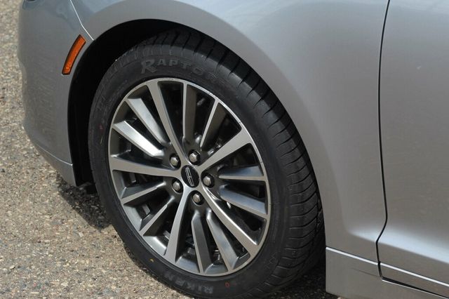 2020 Lincoln MKZ TURBO CHARGED 2.0L W/ LEATHER HTD SEATS & NEW TIRES - 23018163 - 31