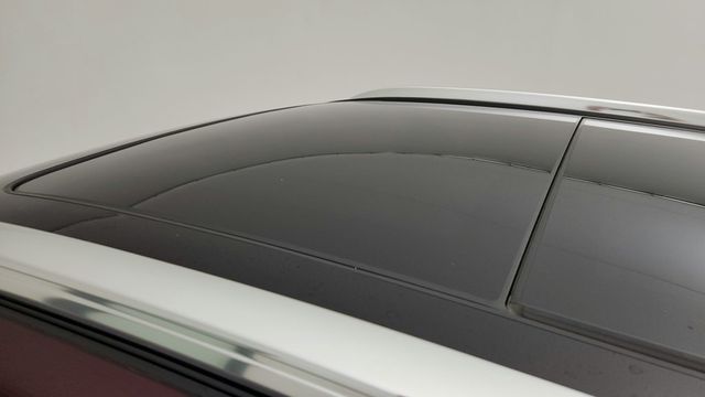 2020 Lincoln Nautilus Black Label AWD with Ultra Comfort (22-Way) Seats  - 22946009 - 29