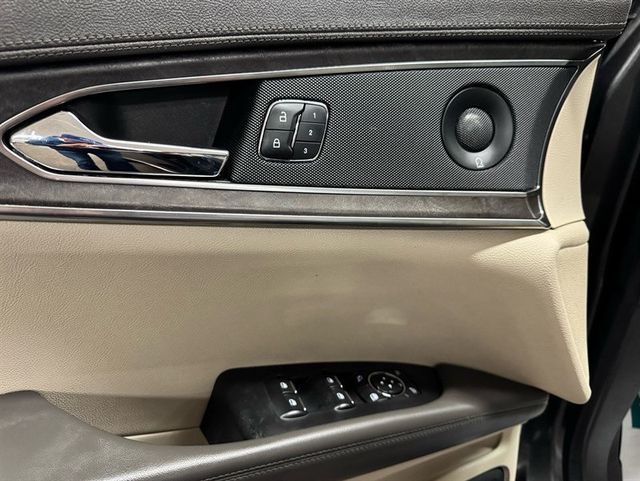 2020 Lincoln Nautilus Reserve AWD - 23012613 - 12