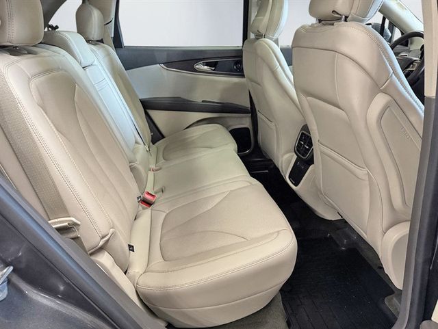 2020 Lincoln Nautilus Reserve AWD - 23012613 - 22