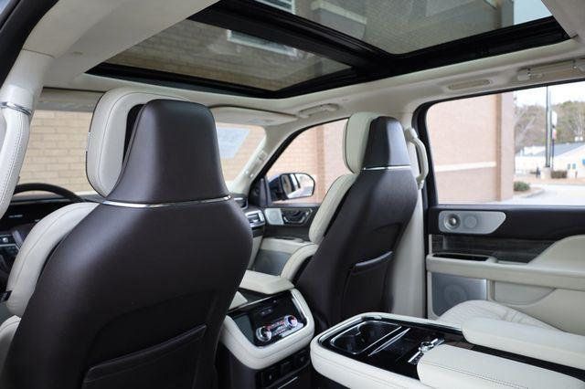 2020 Lincoln Navigator Black Label - 23028400 - 18
