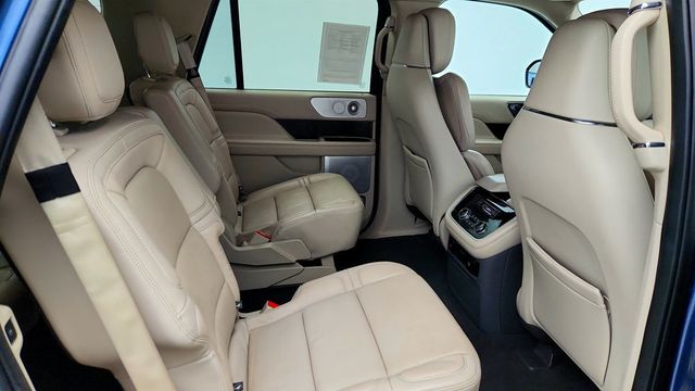 2020 Lincoln Navigator Reserve 4x2 with Luxury & Heavy Duty Trailer Tow Packages - 23001520 - 24
