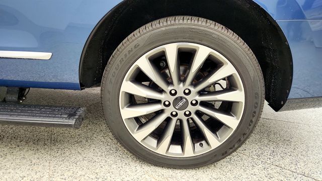 2020 Lincoln Navigator Reserve 4x2 with Luxury & Heavy Duty Trailer Tow Packages - 23001520 - 8