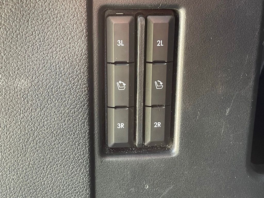 2020 Lincoln Navigator Reserve 4x4 - 23009768 - 22