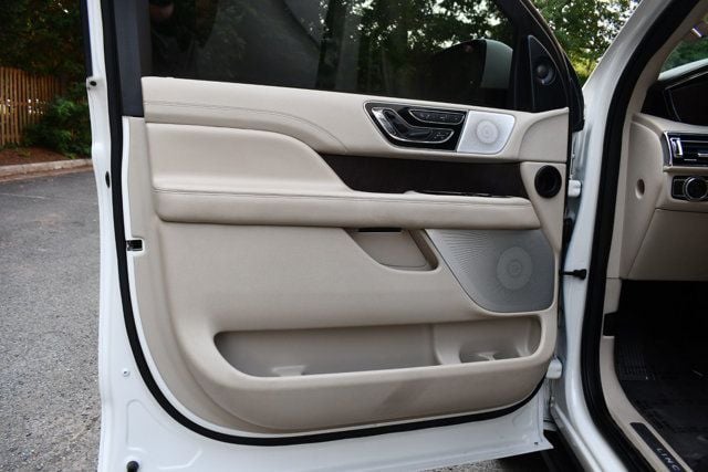 2020 Lincoln Navigator Reserve 4x4 - 23044591 - 18