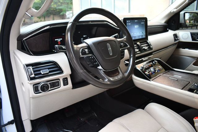 2020 Lincoln Navigator Reserve 4x4 - 23044591 - 24