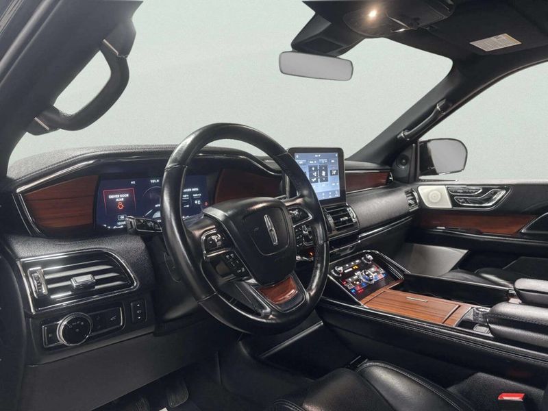 2020 Lincoln Navigator Reserve 4x4 - 22985764 - 13