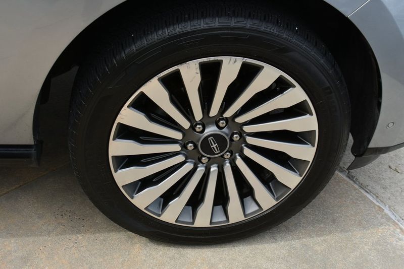 2020 Lincoln Navigator Reserve photo 40