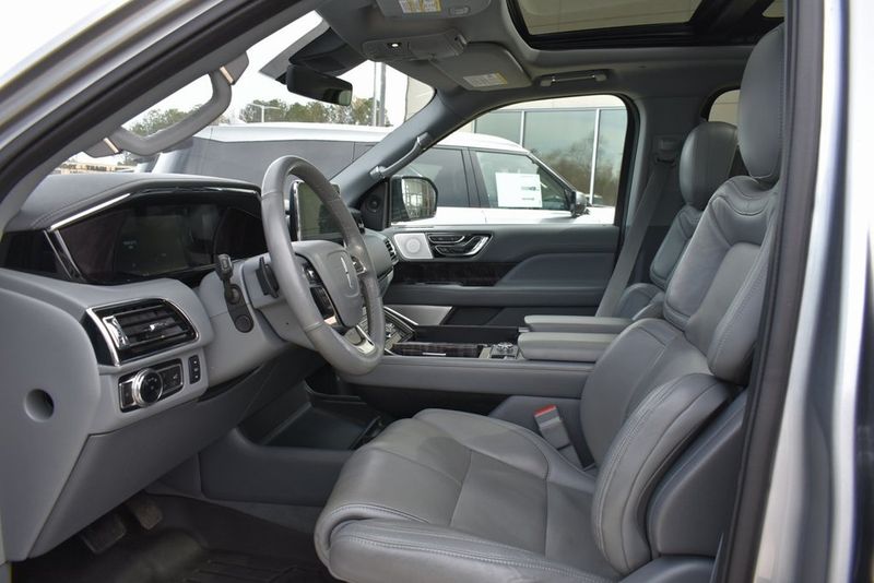 2020 Lincoln Navigator Reserve photo 7