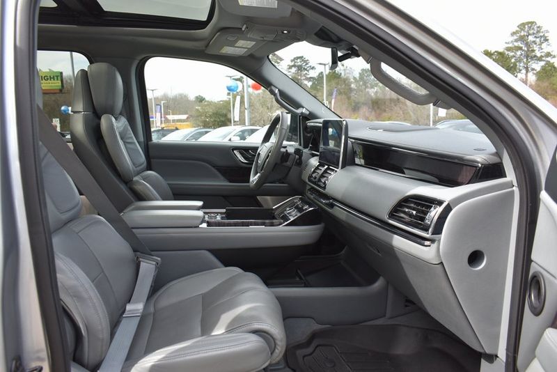 2020 Lincoln Navigator Reserve photo 9
