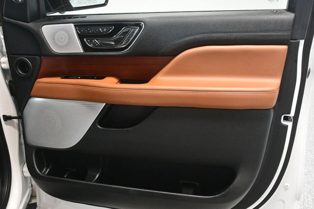 2020 Lincoln Navigator Reserve 4x4 - 23028485 - 24