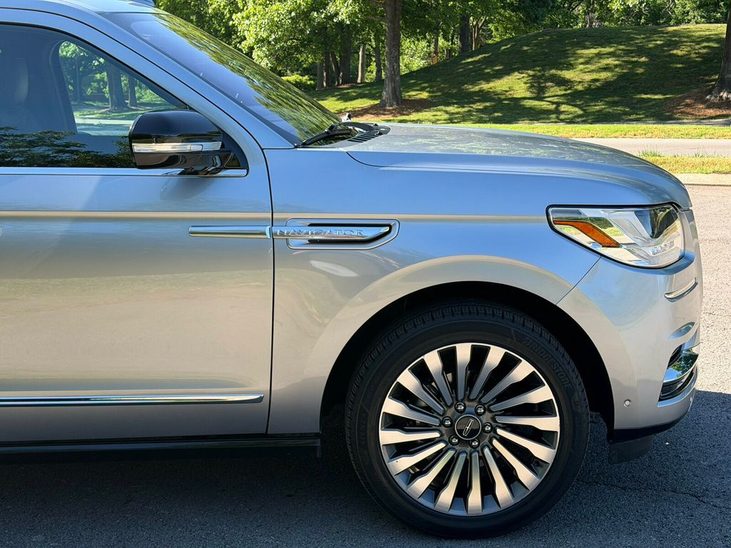 2020 Lincoln Navigator Reserve, 4x4, Head Up Display, 30 Way Perfect Position Seating - 23025349 - 10