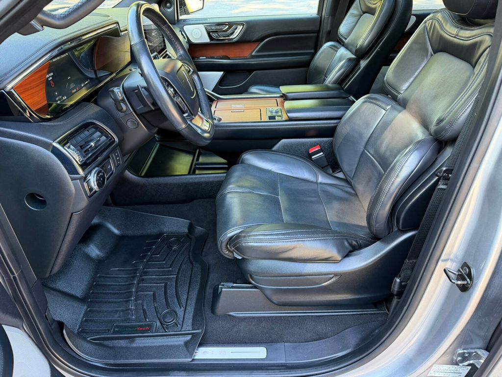 2020 Lincoln Navigator Reserve, 4x4, Head Up Display, 30 Way Perfect Position Seating - 23025349 - 16