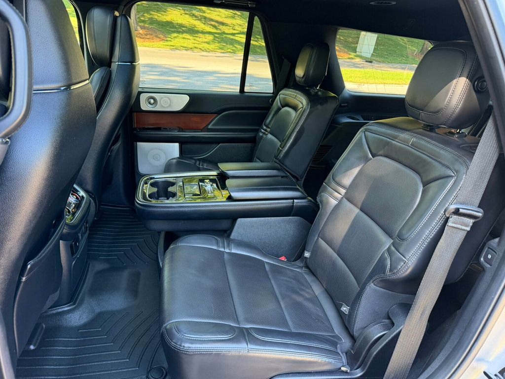 2020 Lincoln Navigator Reserve, 4x4, Head Up Display, 30 Way Perfect Position Seating - 23025349 - 26
