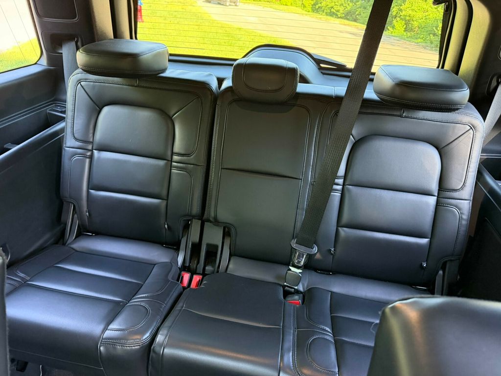 2020 Lincoln Navigator Reserve, 4x4, Head Up Display, 30 Way Perfect Position Seating - 23025349 - 27