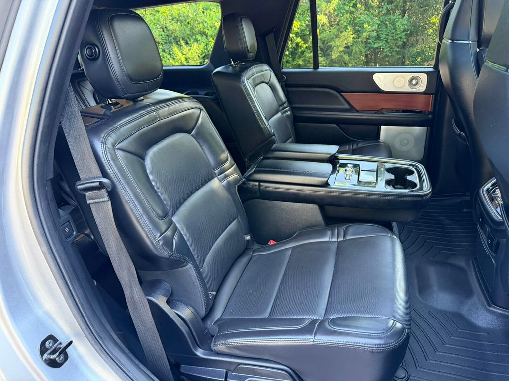 2020 Lincoln Navigator Reserve, 4x4, Head Up Display, 30 Way Perfect Position Seating - 23025349 - 31