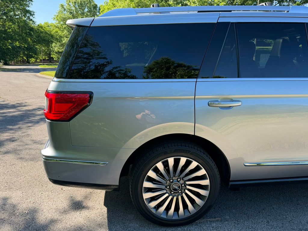 2020 Lincoln Navigator Reserve, 4x4, Head Up Display, 30 Way Perfect Position Seating - 23025349 - 8