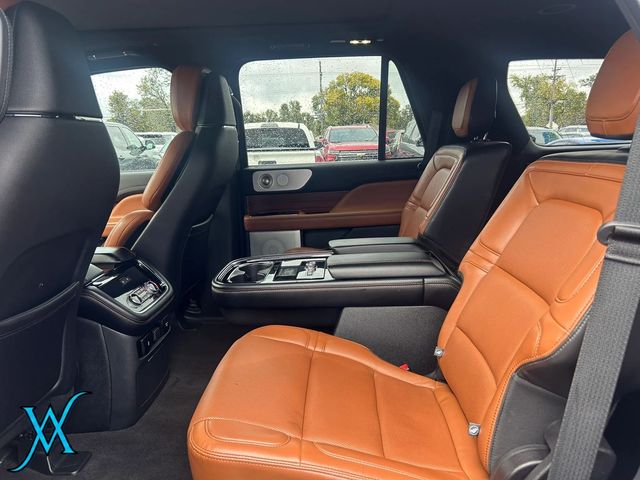 2020 Lincoln Navigator Reserve Sport Utility 4D - 23095983 - 13