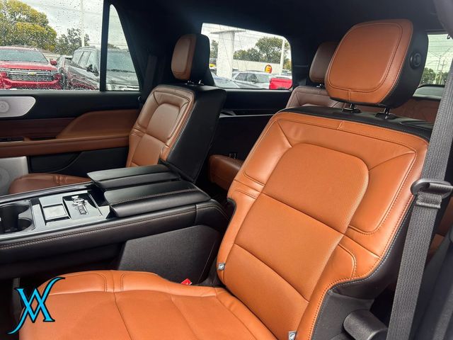 2020 Lincoln Navigator Reserve Sport Utility 4D - 23095983 - 15