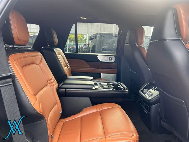 2020 Lincoln Navigator Reserve Sport Utility 4D - 23095983 - 21