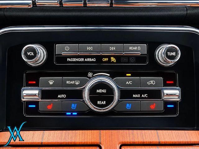 2020 Lincoln Navigator Reserve Sport Utility 4D - 23095983 - 36