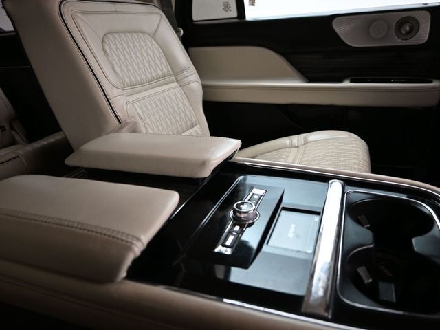 2020 Lincoln Navigator L Black Label 4x4 - 22994436 - 18