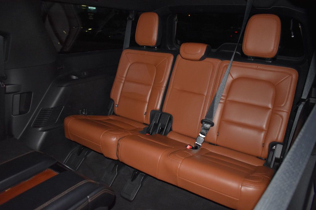 2020 Lincoln Navigator L Reserve 4x4 - 22934920 - 26