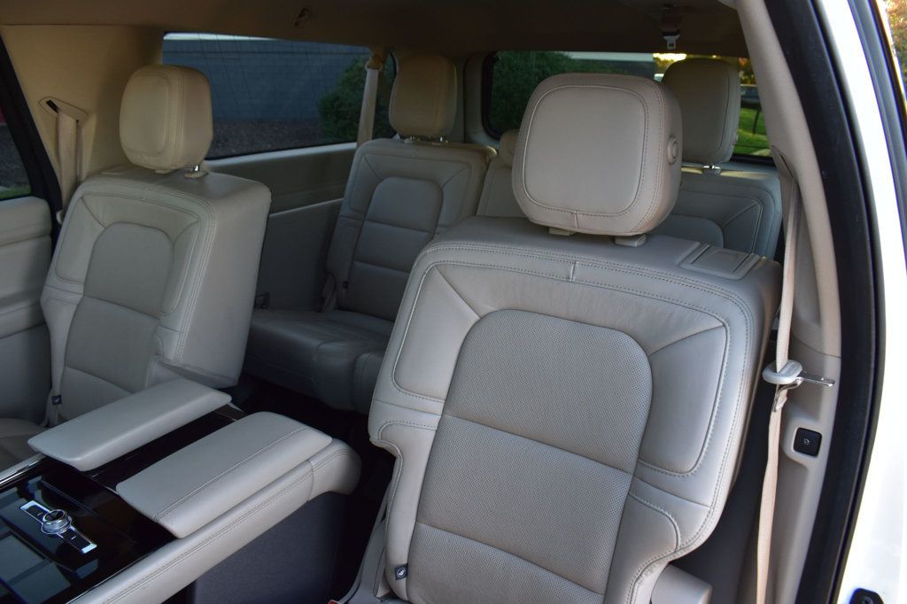 2020 Lincoln Navigator L Reserve 4x4 - 23099685 - 20