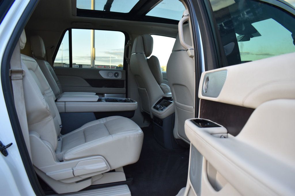 2020 Lincoln Navigator L Reserve 4x4 - 23099685 - 22