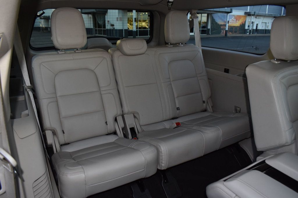2020 Lincoln Navigator L Reserve 4x4 - 23099685 - 25