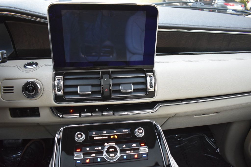 2020 Lincoln Navigator L Reserve 4x4 - 23099685 - 32