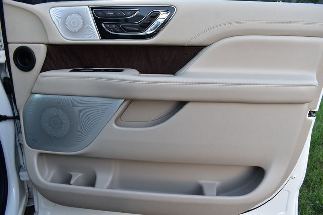 2020 Lincoln Navigator L Reserve 4x4 - 23099685 - 56