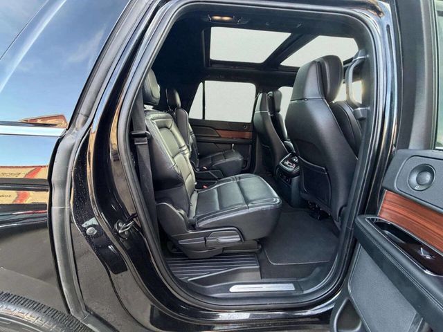 2020 Lincoln Navigator L Reserve 4x4 - 22984325 - 23