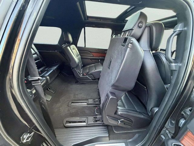 2020 Lincoln Navigator L Reserve 4x4 - 22984325 - 26