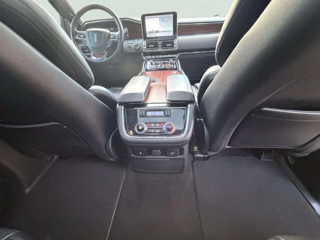 2020 Lincoln Navigator L Reserve 4x4 - 23028711 - 24