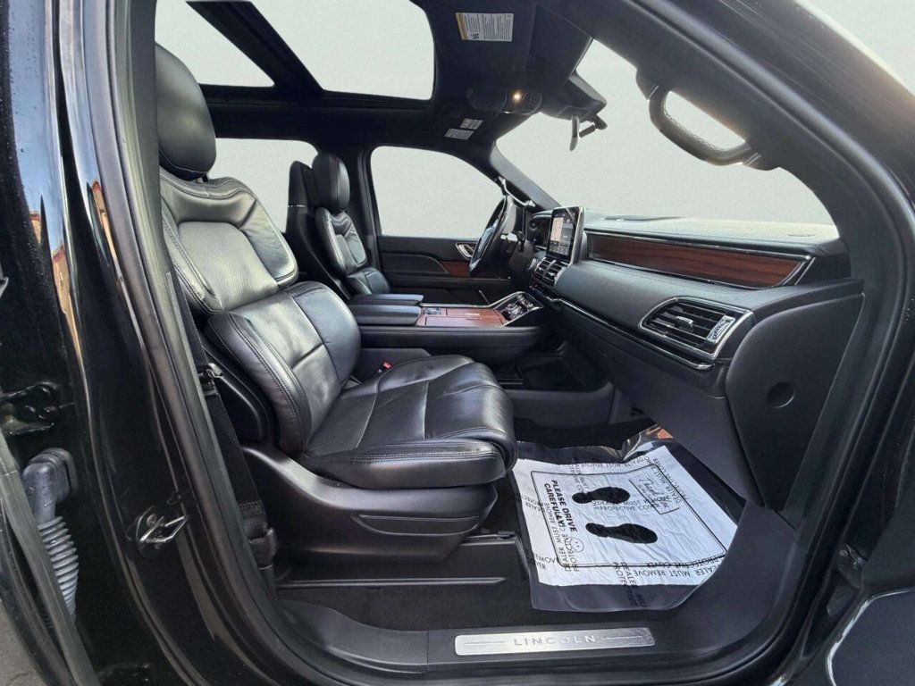 2020 Lincoln Navigator L Reserve 4x4 - 23028711 - 29