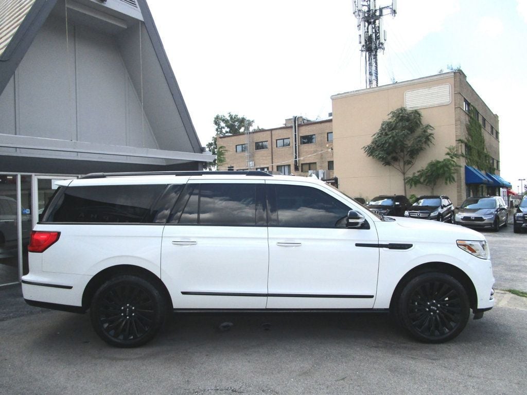 2020 Lincoln Navigator L Reserve 4x4 - 23061852 - 11
