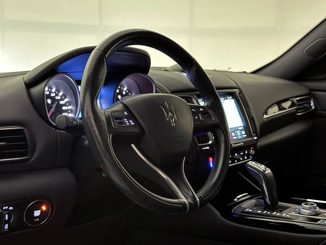 2020 Maserati Levante Base - 23028773 - 18
