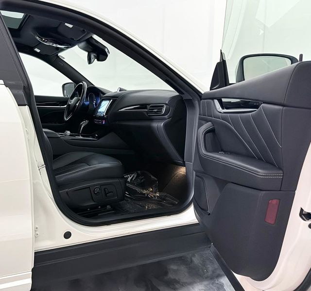 2020 Maserati Levante Base - 23028773 - 23