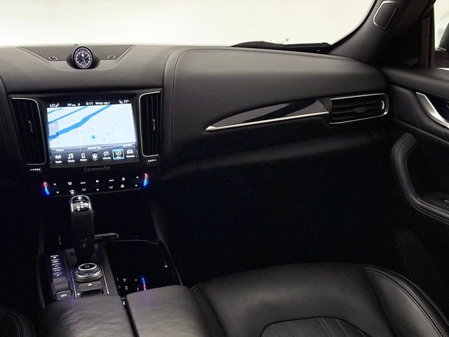 2020 Maserati Levante Base - 23028773 - 27