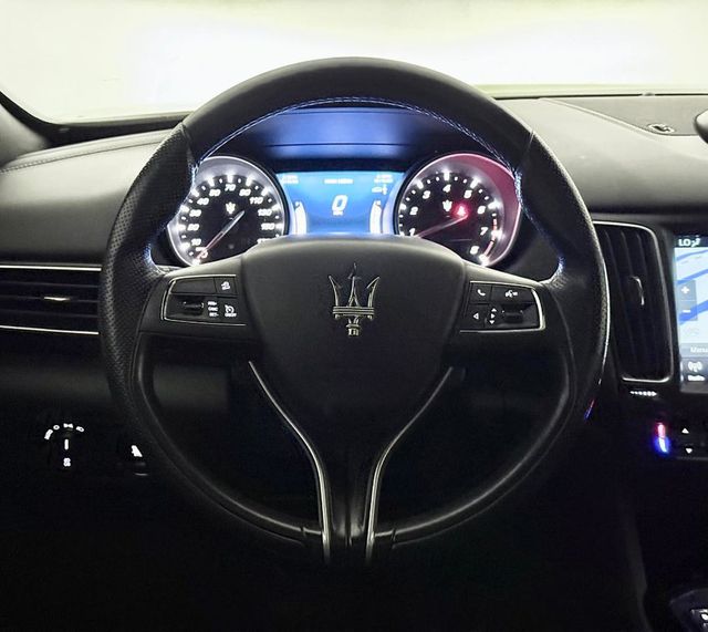 2020 Maserati Levante Base - 23028773 - 30