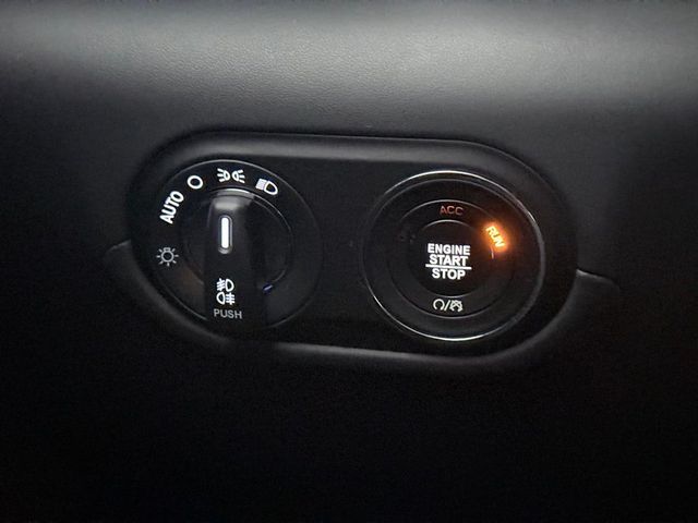 2020 Maserati Levante Base - 23028773 - 42