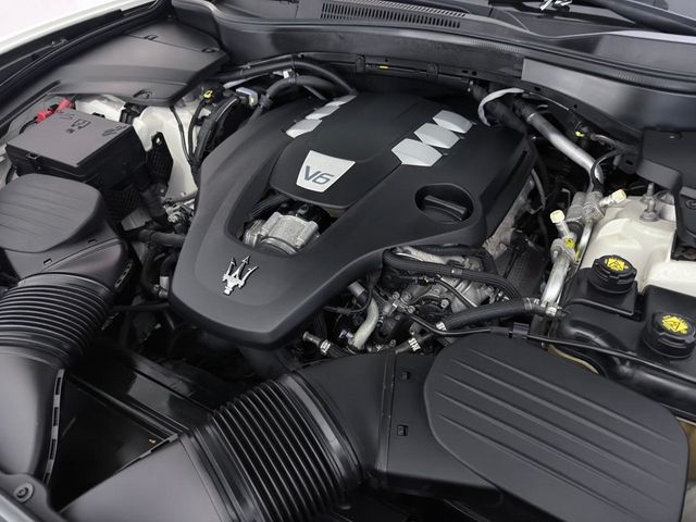 2020 Maserati Levante Base - 23028773 - 46