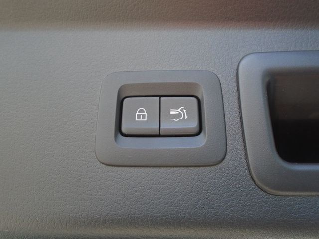 2020 Mazda CX-30 Premium Package AWD - 22905785 - 40